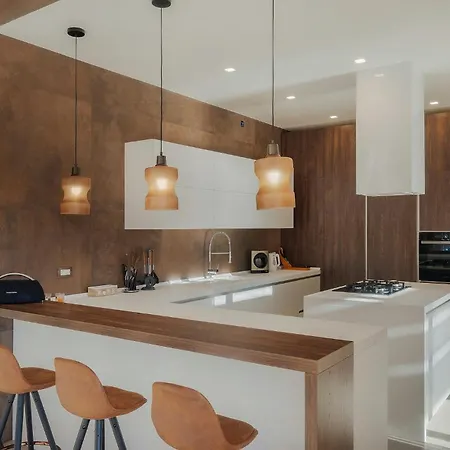 Дом отдыха Lena Lux Пула