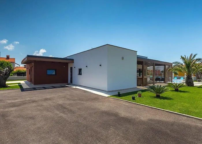 Σπίτι διακοπών Lena Lux *