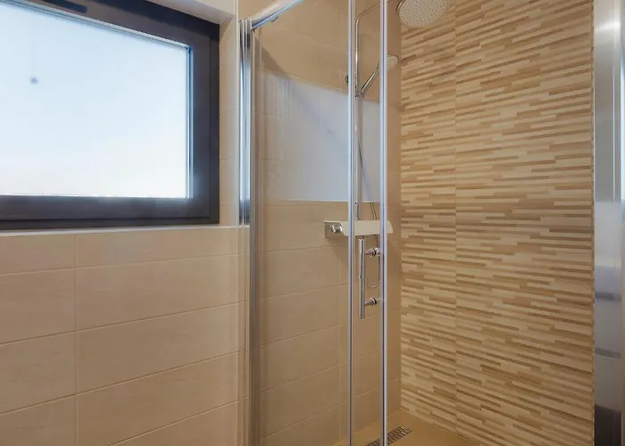 Lena Lux Σπίτι διακοπών *