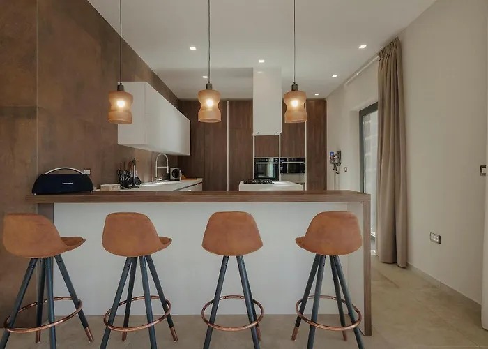 Σπίτι διακοπών Lena Lux Πούλα