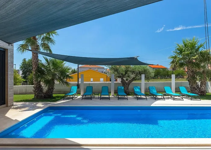 Σπίτι διακοπών Lena Lux Πούλα